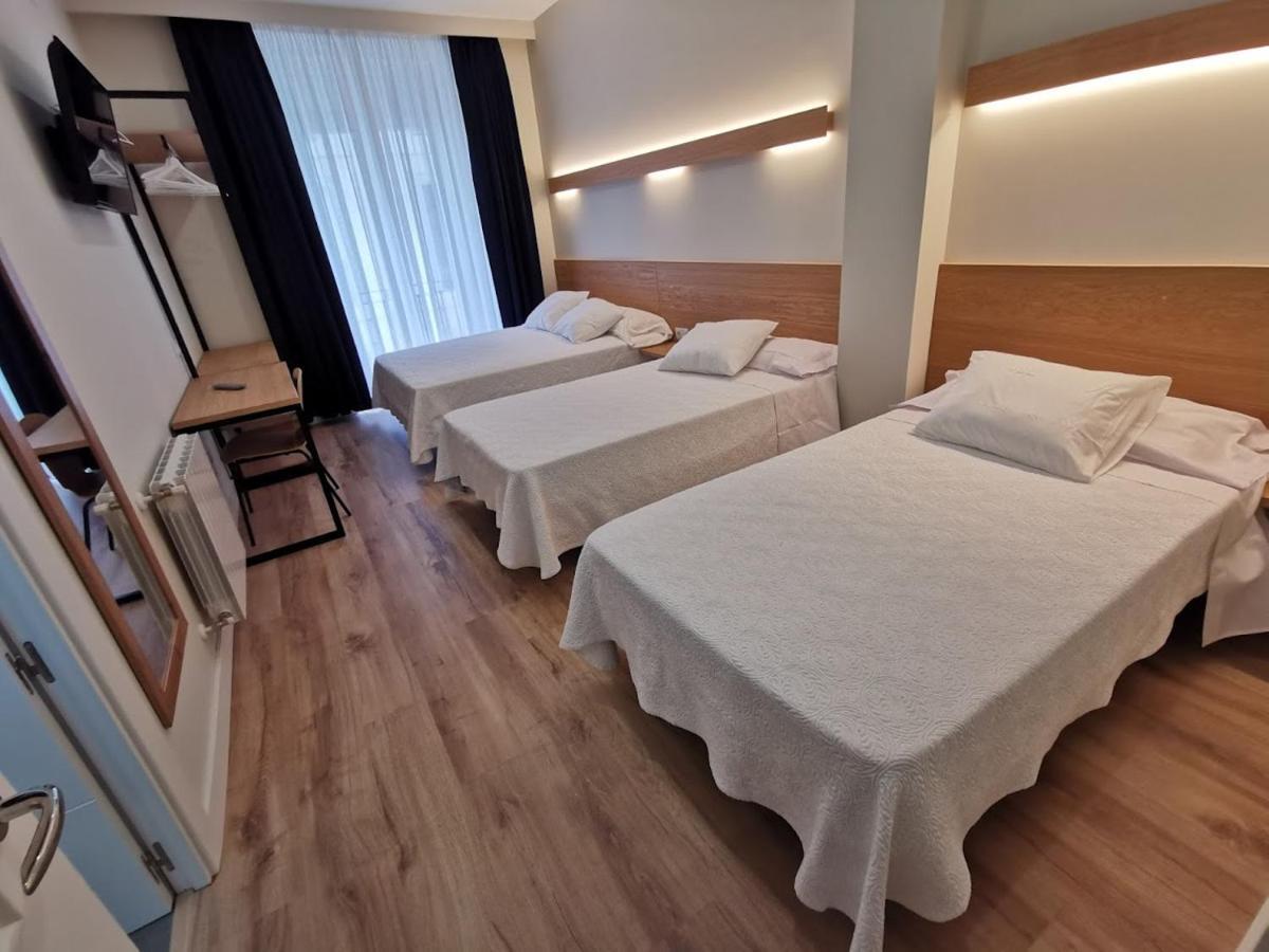 Plaza Pombo B&B - Hostal Santander Luaran gambar